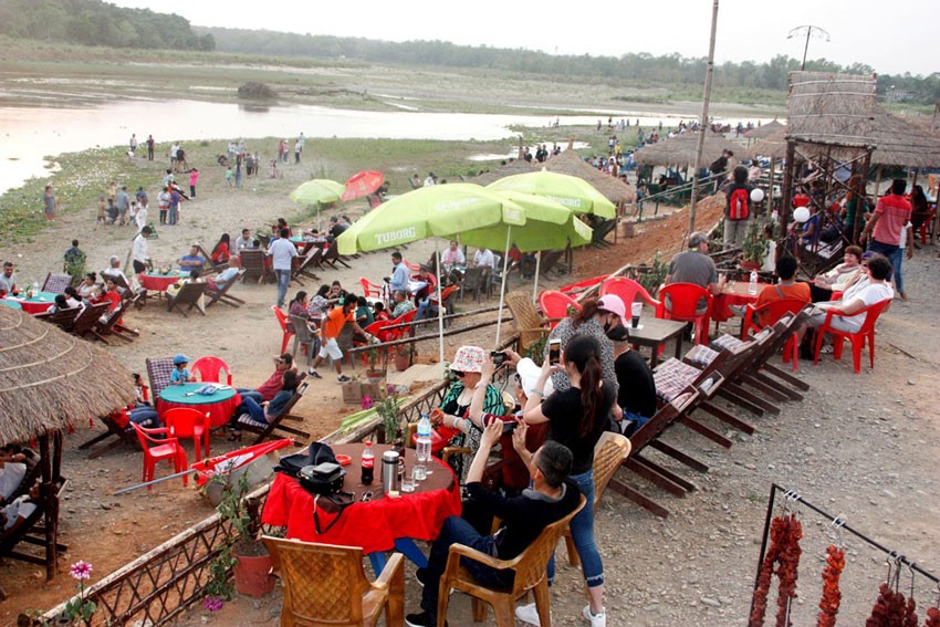 Number of tourist doubles in Sauraha this New Year compared to last year
