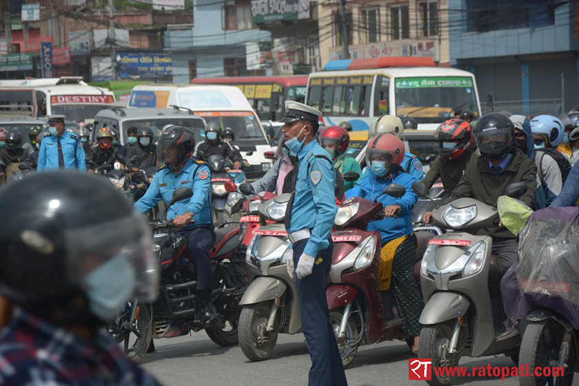 काठमाडौं उपत्यकामा एकैदिन दुई हजार भन्दा बढी सवारी चालकमाथि कारवाही
