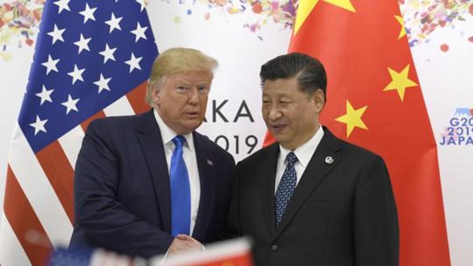 China's trade with US shrinks as tariff war worsens