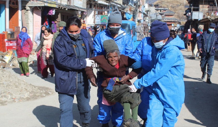 जुम्लामा ओडारमा बस्ने वृद्धासहित चार जनाको उद्धार