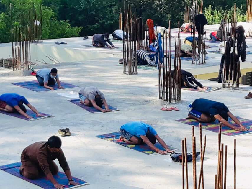 जुम्लाको क्वारेन्टाइनमा योगा कक्षा सञ्चालन