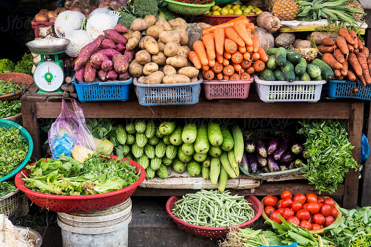 Farmers unable to take vegetables to market