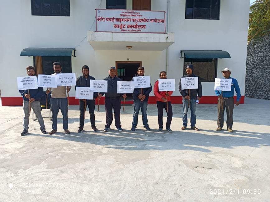 पारिश्रमिक नपाएको भन्दै श्रमिक हड्तालमा