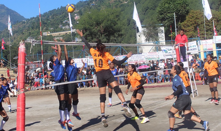 नवौं खेलकुद : एपीएफ महिला भलिबलको सेमिफाइनलमा