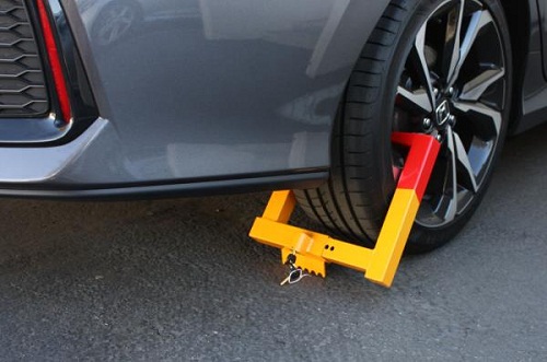 1,548 vehicles 'wheel locked' for rampant parking