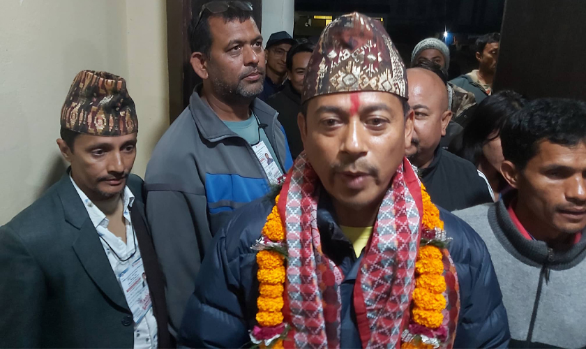   को हुन् एमालेबाट बागमती प्रदेशको मन्त्री भएका श्रेष्ठ ?