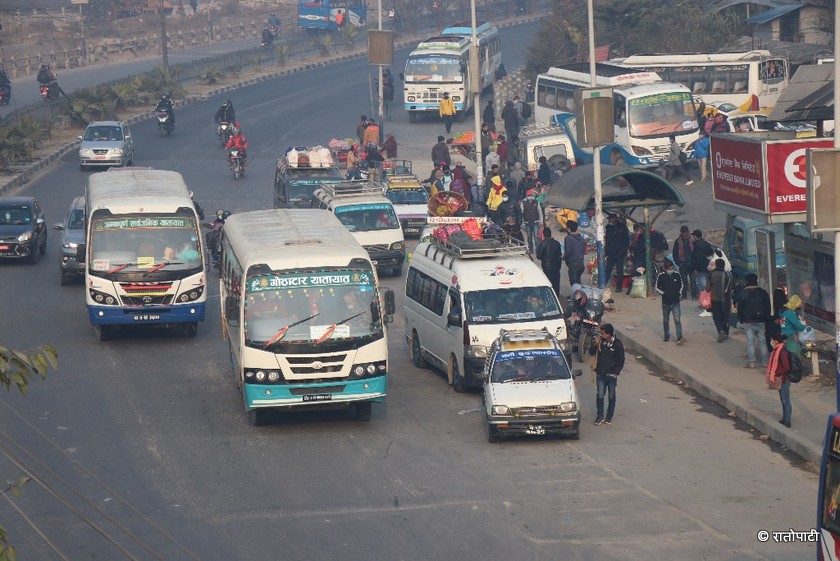 काठमाडौँ उपत्यकामा सार्वजनिक यातायातको भाडा घट्यो (सूचीसहित)