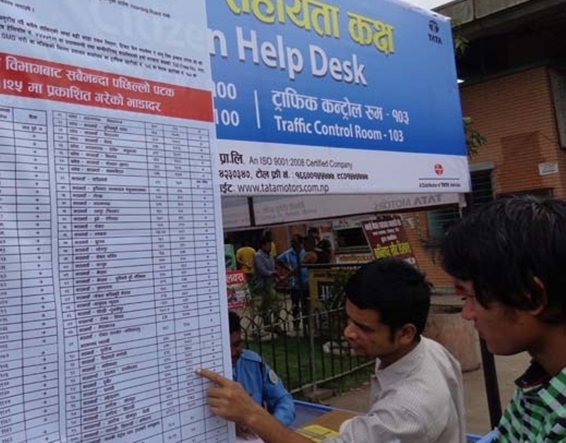 Traffic Police set up 13 help desk for passengers in Valley