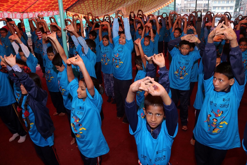 नेपालमा पनि मनाईयो अन्तर्राष्ट्रिय योग दिवस