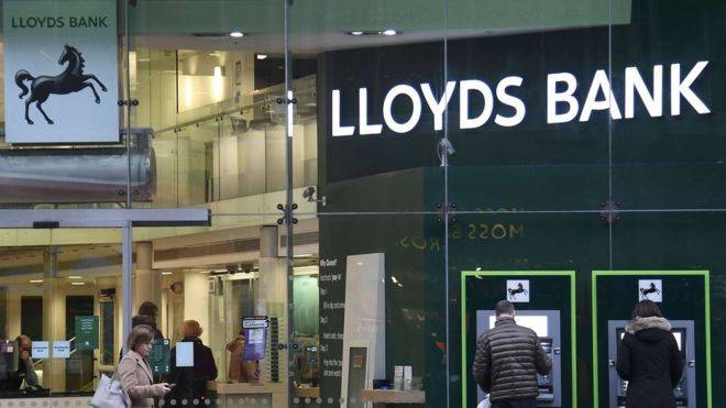 Lloyds sets aside another £700m for PPI insurance claims