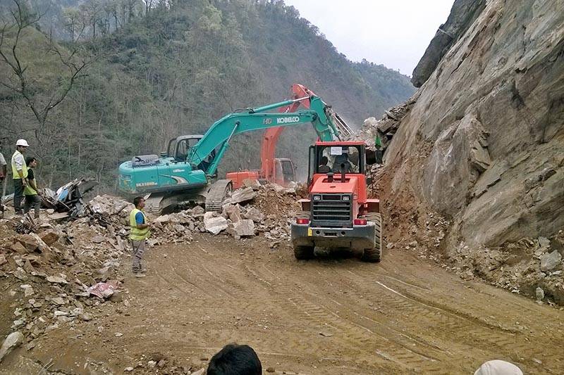 Traffic resumes along Muglin-Narayangadh road section