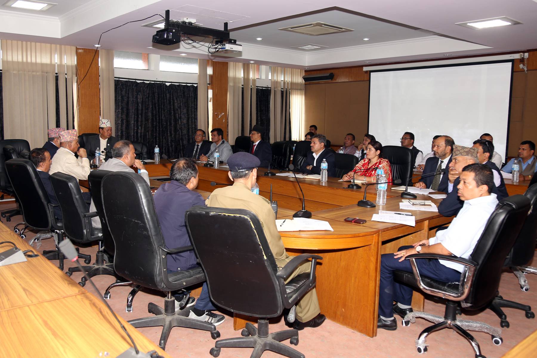 Ministry directs stakeholders to fix the loose, unsystematic cables