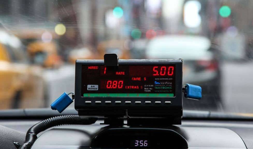 Cabbies unwilling to serve trips on meter reading face music