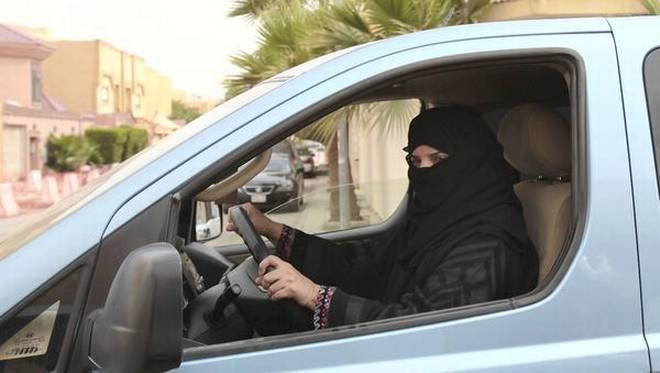 Saudi university to open driving school for women