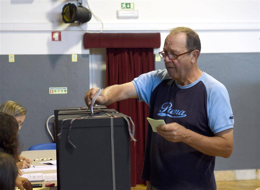 Exit polls suggest good night for Socialist Party in Portuguese local elections