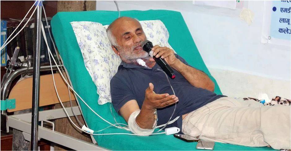 Agitating Dr KC urges Speaker to play active role