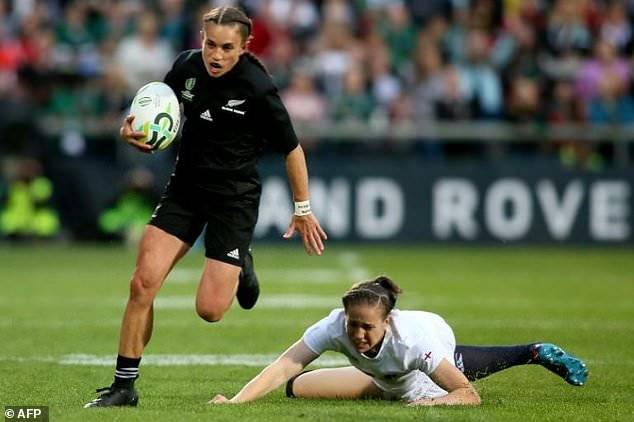 New Zealand government urges pay equality for rugby women